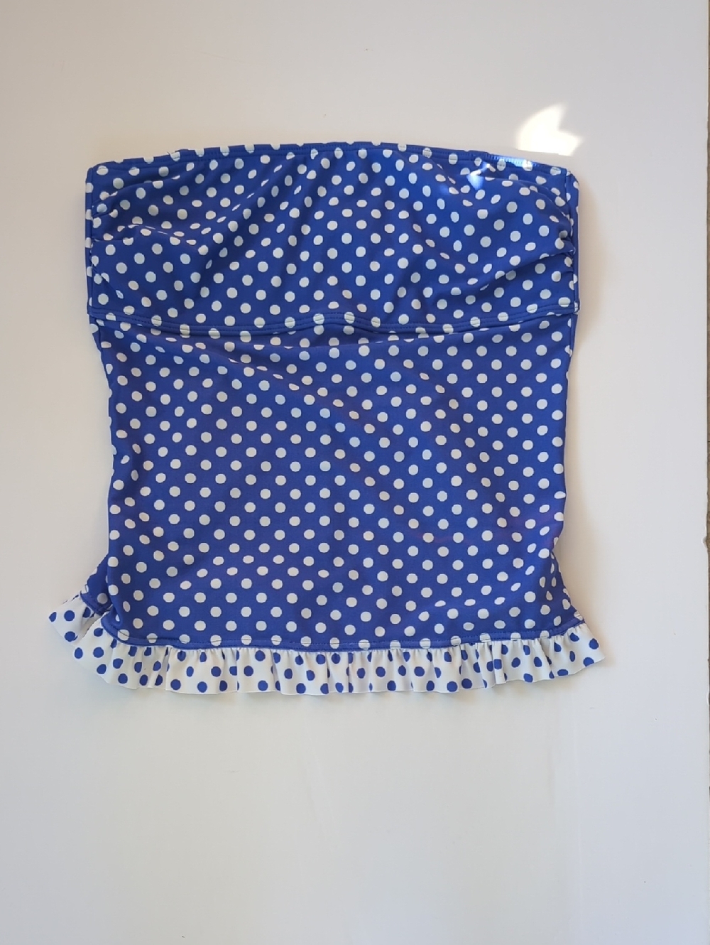SO Medium Sky Blue and White Polka Dot Strapless Ruffle Swim Top